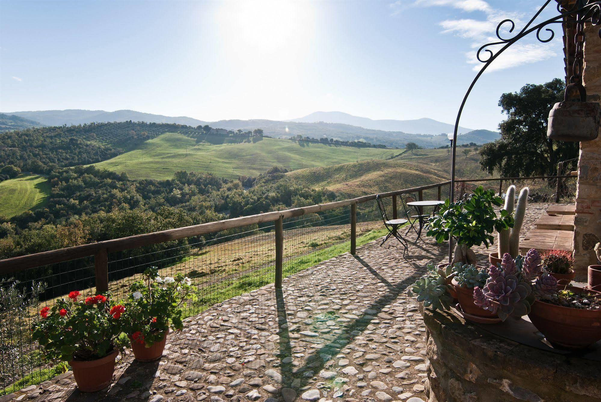 Agriturismo Grossola Castiglione d'Orcia Exterior photo